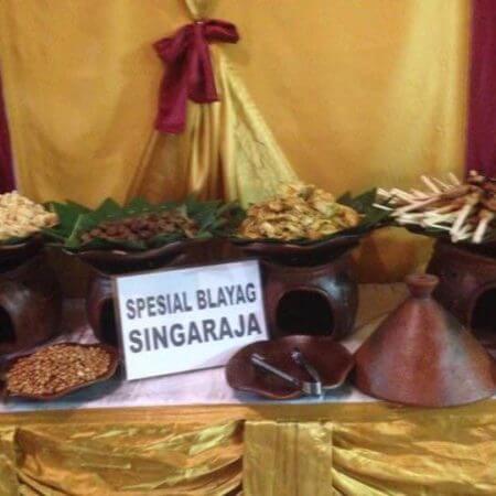 Berbagai Menu Prasmanan