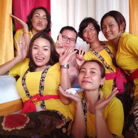 Karyawan Risa Catering